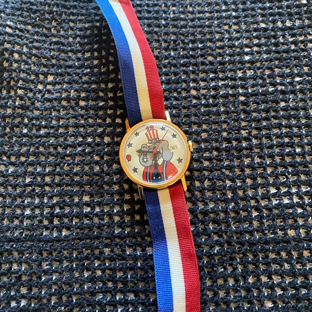 (JE10)Vintage 1970’s Patriotic Republicans Elephant Logo Watch  Tricolor Strap